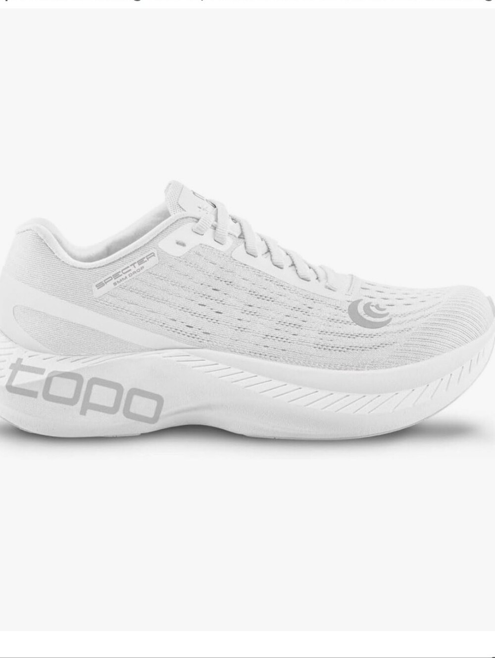 Topo Athletic Mens White Specter Running Shoe Size 10 5mm Drop Trail Hike